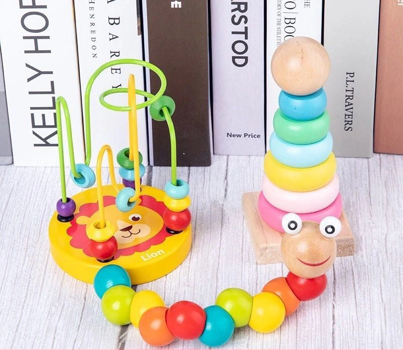 Xylophone Children Eight Tone Small Hand Knocking On The Piano